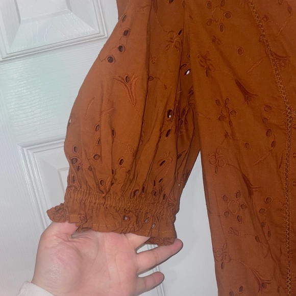 NWT Universal Thread Eyelet Dress - Picture 4 of 6